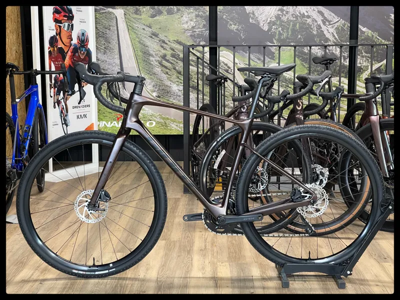 Giant Revolt Advanced Custom Build M-Large 2023 Hematite Satin-1